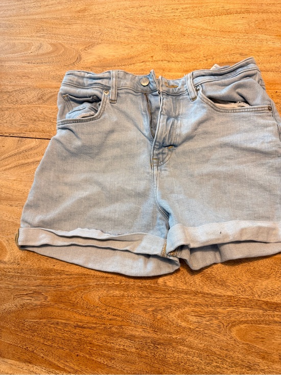 Pants - Light Blue Denim Roll-Hem Women's Shorts